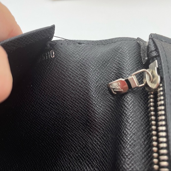 LOUIS VUITTON Damier Graphite Portefeuille Brazza Long Wallet - Picture 8 of 9